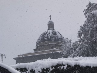 Oropa imbiancata nelle foto di un lettore foto Ezio Cairoli