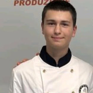 Studente biellese dell'Alberghiero "Pastore" supera la Maturità con un anno di anticipo: 100 e lode per Nicolas Palestro Studente biellese dell'Alberghiero "Pastore" supera la Maturità con un anno di anticipo: 100 e lode per Nicolas Palestro