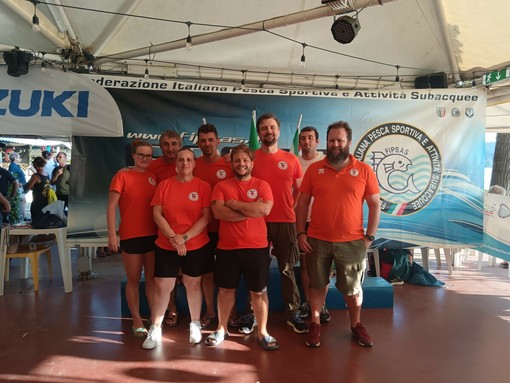 Nuoto pinnato, agli italiani la squadra biellese è la prima del Piemonte