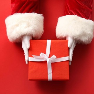 Rosso Natale: ecco perché è il colore principale della festa