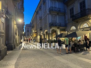 Un'altra notte bianca a Biella all'insegna della musica FOTO Davide Finatti per newsbiella.it Un'altra notte bianca a Biella all'insegna della musica FOTO Davide Finatti per newsbiella.it