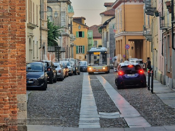 Trasporto urbano a Biella, novità in vista per il Piazzo e linea 910 Trasporto urbano a Biella, novità in vista per il Piazzo e linea 910