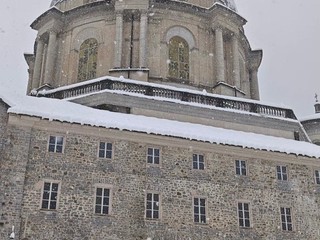 Oropa imbiancata nelle foto di un lettore foto Ezio Cairoli