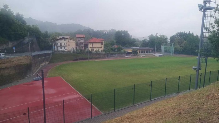 Sport e comunità, a Strona si inaugurano nuovo impianto di atletica e centro polifunzionale