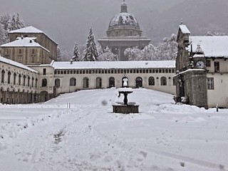 Oropa imbiancata nelle foto di un lettore foto Ezio Cairoli