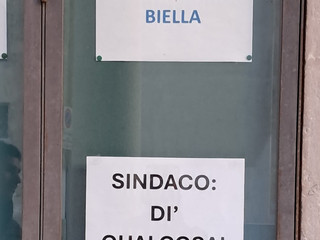 In consiglio a Biella PD, Biella C'è e M5S: "Franceschini e Paraggio si dimettano"