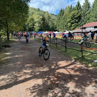 MTB Oasi Zegna: a Caulera riparte la stagione della Scuola Nazionale tra tecnica, natura e divertimento