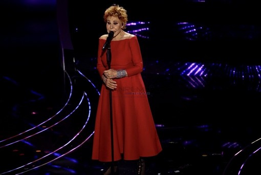 Ornella Vanoni, voce eterna: da Sanremo al primato al Premio Tenco, la donna che ha cambiato la musica italiana