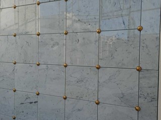 Nuovi ossari nel cimitero a Salussola