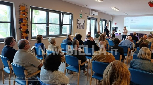 Mongrando, partecipazione e confronto all'incontro dedicato al Centro Diurno Decadimento Cognitivo Integrato (foto di Mattia Baù in esclusiva per Newsbiella.it) Mongrando, partecipazione e confronto all'incontro dedicato al Centro Diurno Decadimento Cognitivo Integrato (foto di Mattia Baù in esclusiva per Newsbiella.it)