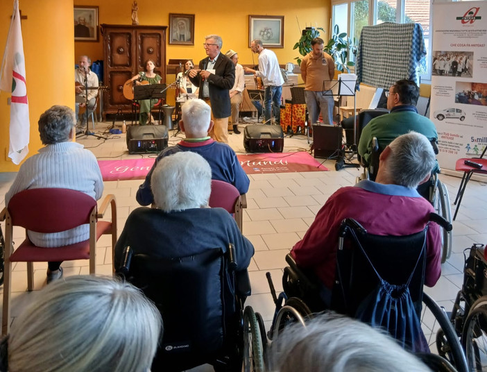 La Casa di Riposo (RSA) O.A.S.I. di Biella Chiavazza ha ospitato “Memorie Sonore” La Casa di Riposo (RSA) O.A.S.I. di Biella Chiavazza ha ospitato “Memorie Sonore”