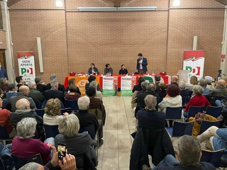 Debora Serracchiani e Marta Zavatta ospiti del circolo PD di Cossato Debora Serracchiani e Marta Zavatta ospiti del circolo PD di Cossato