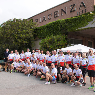 “Cashmere Run”: Sono 100 i partecipanti al terzo incontro "Tapa Run", foto Simone Romano “Cashmere Run”: Sono 100 i partecipanti al terzo incontro "Tapa Run", foto Simone Romano