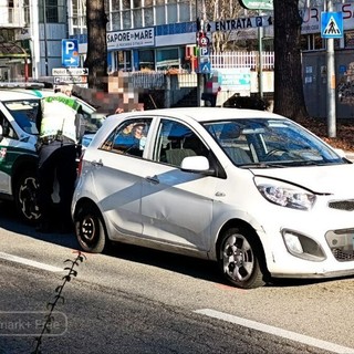 Giovane investita in Corso Europa a Biella, in ospedale in codice giallo FOTO Mattia Baù per newsbiella.it