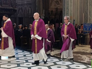 Biella, celebrato il Precetto Pasquale Interforze nella Cattedrale di Santo Stefano FOTO Mattia Baù per newsbiella.it