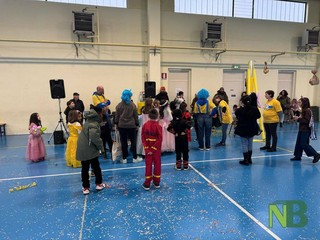 A Pralungo bambini e famiglie in maschera per Carnevale FOTO Davide Finatti per newsbiella.it