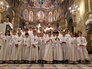 A Vigliano la processione mariana A Vigliano la processione mariana
