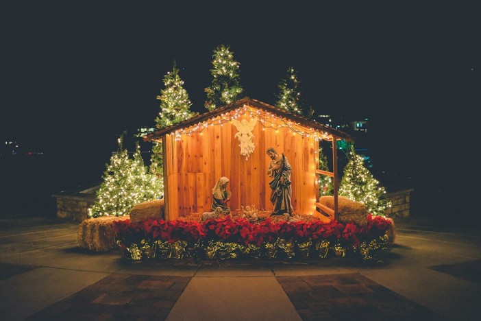 Dalla grotta al paese intero: come il presepe italiano è diventato un villaggio Dalla grotta al paese intero: come il presepe italiano è diventato un villaggio