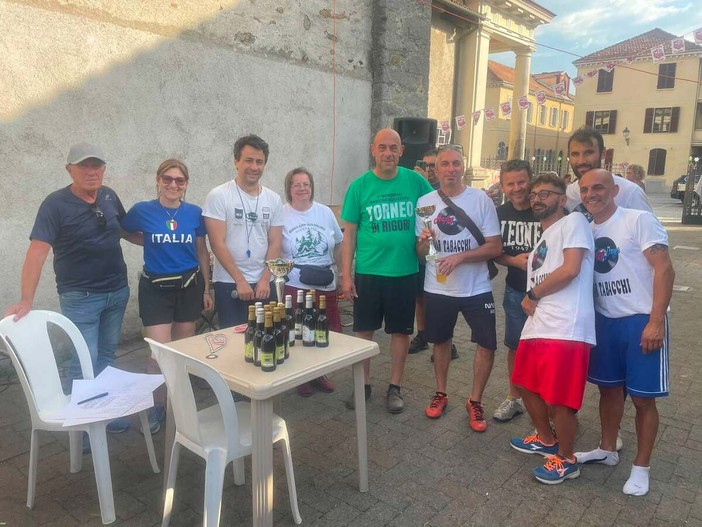 Tornei dei rigori a Pralungo, una giornata di sport con il 3° Memorial “Narciso Squizzato” (foto dalla pagina Facebook di Pralungo in Comune) Tornei dei rigori a Pralungo, una giornata di sport con il 3° Memorial “Narciso Squizzato” (foto dalla pagina Facebook di Pralungo in Comune)