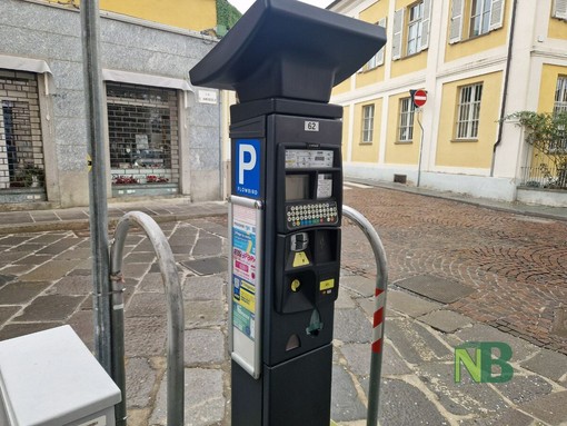 Parcheggi blu a Biella, il Pd chiede pareri legali per revocare la convenzione con Bi Park Parcheggi blu a Biella, il Pd chiede pareri legali per revocare la convenzione con Bi Park
