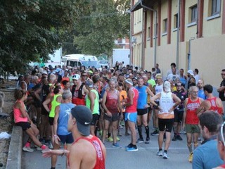 “Per le strade di Calliano”, Scartazzini e Chiorboli primi al traguardo FOTO Roberto Canova “Per le strade di Calliano”, Scartazzini e Chiorboli primi al traguardo FOTO Roberto Canova