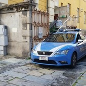 Tentata rapina a Biella, uomo colpito al volto da un pugno: aggrediti anche due agenti (foto di repertorio)