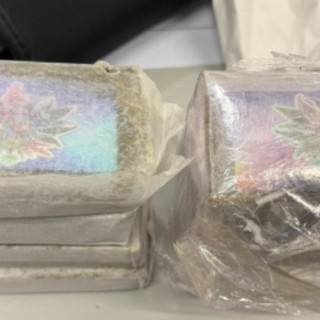 Polizia, in auto avevano quasi un chilo di hashish: in arresto tre giovani di Biella