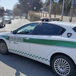 Biella, olio sull’asfalto: tratto di via Cernaia chiuso FOTO