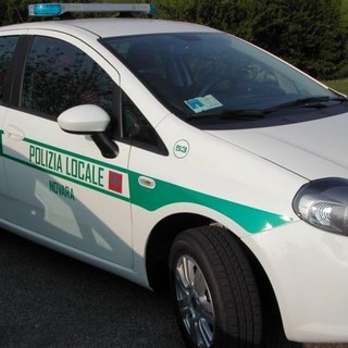 Dal Nord Ovest - Folle inseguimento a oltre 200 km/h, arrestato 28enne in fuga (foto di repertorio) Dal Nord Ovest - Folle inseguimento a oltre 200 km/h, arrestato 28enne in fuga (foto di repertorio)