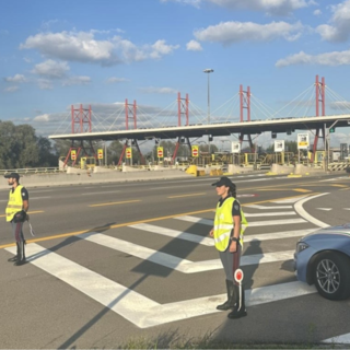 Dal Nord Ovest - Contromano per dieci chilometri sull’A26, fermata un’ultraottantenne (foto di repertorio) Dal Nord Ovest - Contromano per dieci chilometri sull’A26, fermata un’ultraottantenne (foto di repertorio)