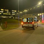 Biella, auto si scontrano in rotonda: due persone in ospedale (foto di repertorio) Biella, auto si scontrano in rotonda: due persone in ospedale (foto di repertorio)