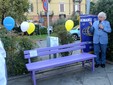 A Biella una panchina lilla realizzata dal Kiwanis Club Biella Victimula Pagus A Biella una panchina lilla realizzata dal Kiwanis Club Biella Victimula Pagus