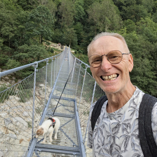 Cerrione, in pensione il maestro Ermanno Bertagnolio: il grazie dell’amministrazione comunale