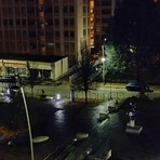 Piazza Curiel al buio nelle prime ore del mattino: interrogazione in aula