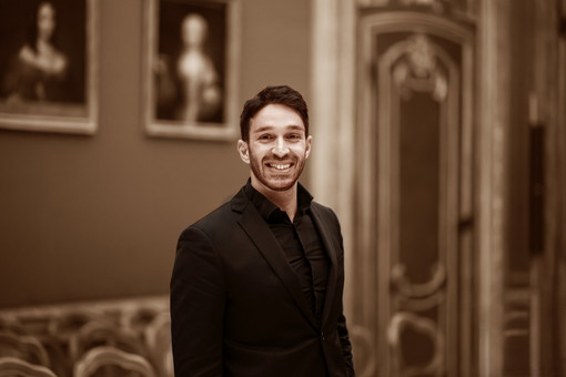 Accademia Perosi, ecco il Concerto di Natale: al pianoforte Davide Cava Accademia Perosi, ecco il Concerto di Natale: al pianoforte Davide Cava