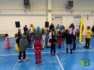 A Pralungo bambini e famiglie in maschera per Carnevale FOTO Davide Finatti per newsbiella.it