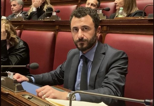 Sulla pistola di Pozzolo le impronte di tre persone