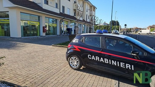 Rapina in posta a Vigliano: fermato un 13enne con pistola giocattolo (foto di Mauro Benedetti per newsbiella.it)