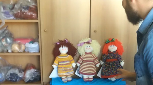 Cossato: cosi' nasce una Pigotta VIDEO