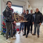 Dalla Comunità AISE in dono un presepe al Comando Provinciale dei Carabinieri