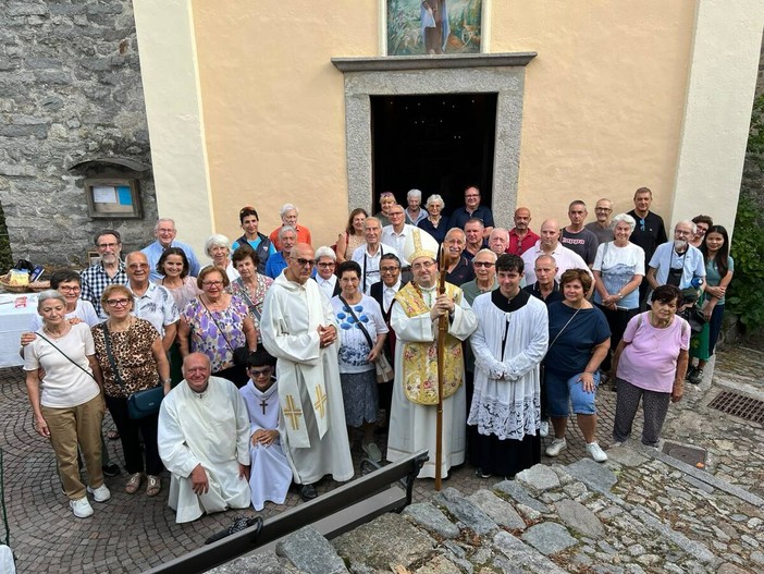 Valle Cervo, il Vescovo a Piaro per la festa di Sant’Antonio Valle Cervo, il Vescovo a Piaro per la festa di Sant’Antonio