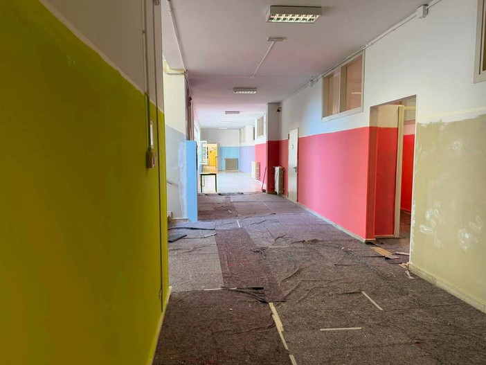 Ponderano, oltre 22 mila euro per tinteggiare e rinnovare la scuola primaria Ponderano, oltre 22 mila euro per tinteggiare e rinnovare la scuola primaria