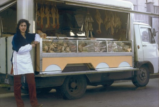 Il mercato, la storia della città, foto Polleria e rosticceria Ferrero