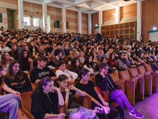 “Non si vede bene che col cuore”: grande partecipazione a Biella per il viaggio nel Piccolo Principe FOTO Raffaele Filippi