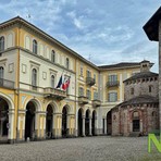 Riva, ripristinato il transito veicolare: la giunta accoglie le richieste dei commercianti Riva, ripristinato il transito veicolare: la giunta accoglie le richieste dei commercianti