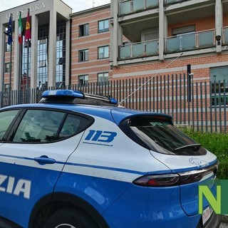 Biella,  condannato per tentato omicidio: un uomo accompagnato alla frontiera (foto di repertorio)