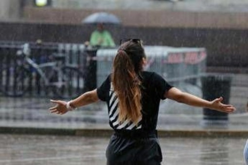 Meteo, cambia tutto: dopo l'afa arrivano i temporali Meteo, cambia tutto: dopo l'afa arrivano i temporali