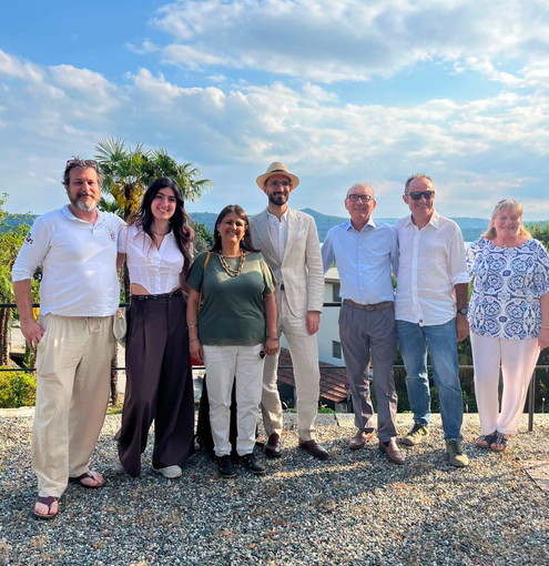 Viverone, inaugurato il Parco Culturale di Villa Lucca (foto dalla pagina Facebook di Comune di Viverone) Viverone, inaugurato il Parco Culturale di Villa Lucca (foto dalla pagina Facebook di Comune di Viverone)
