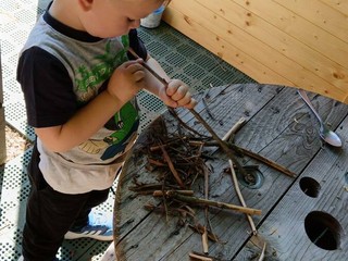 I frutti dell'Adunata: a Quaregna Cerreto una casetta per il nido grazie agli Alpini di Villorba  FOTO