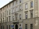 Dal Nord/Ovest: Si presenta con le vittime in Questura per ritirare la querela, la polizia lo arresta per violazione della misura